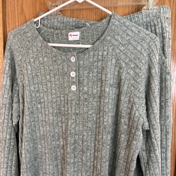 Wiholl Fuzzy Sage Green Pajama Loungewear Set Size Large - Picture 4 of 14